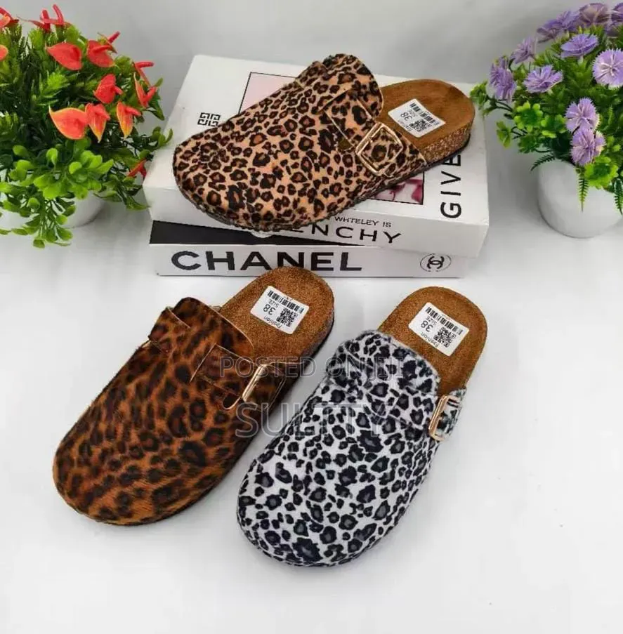 Ladies Luxury Flat Slippers