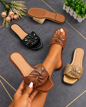 Ladies Luxury Flat Slippers