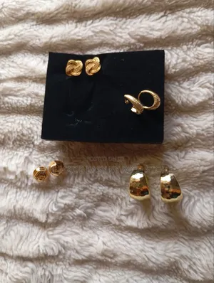 Non Tarnish Work Set