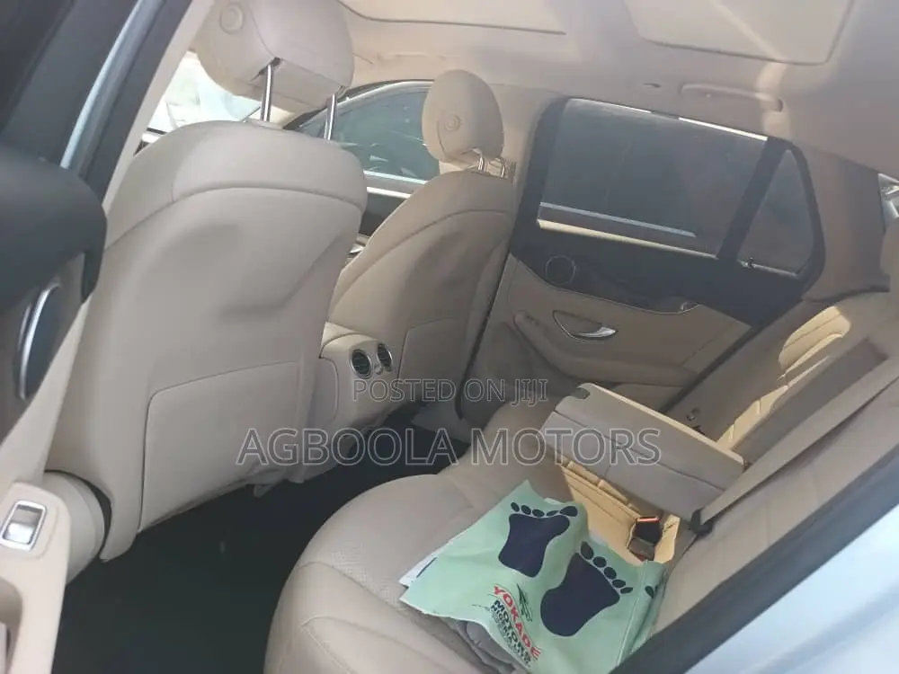 Mercedes-Benz GLC-Class 2017 Blue