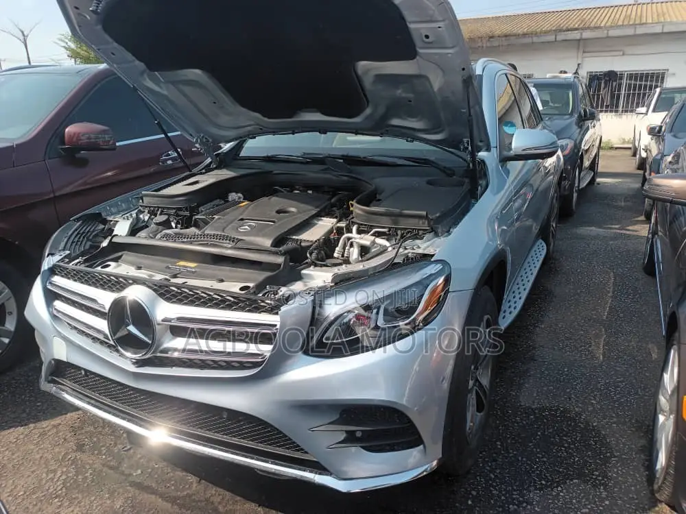 Mercedes-Benz GLC-Class 2017 Blue