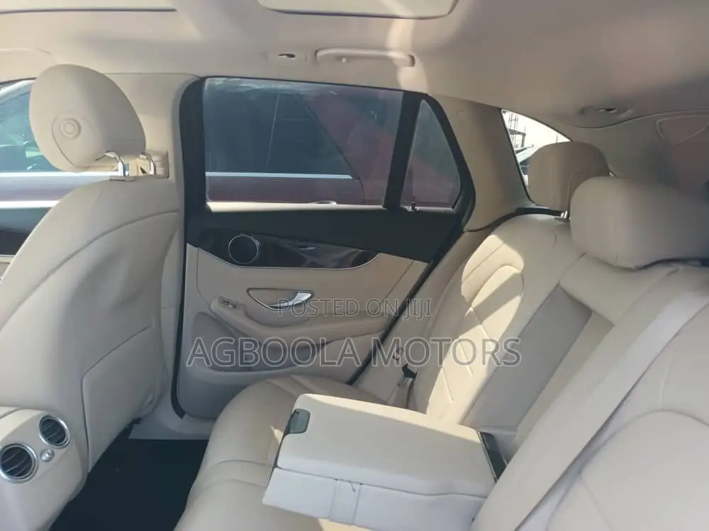 Mercedes-Benz GLC-Class 2017 Blue