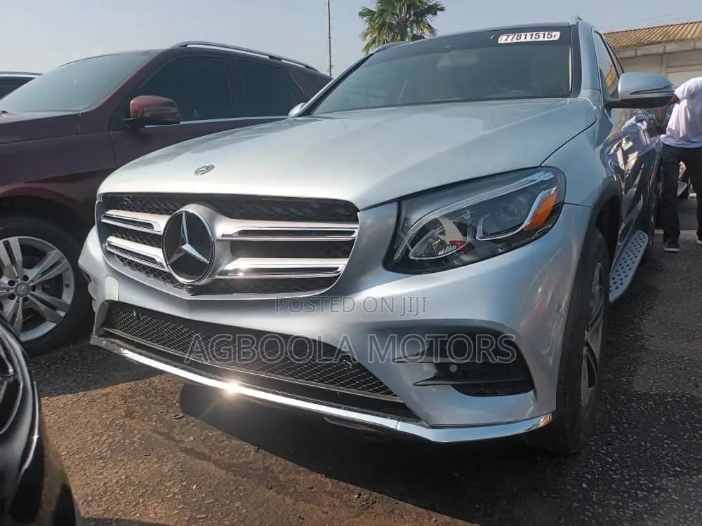 Mercedes-Benz GLC-Class 2017 Blue
