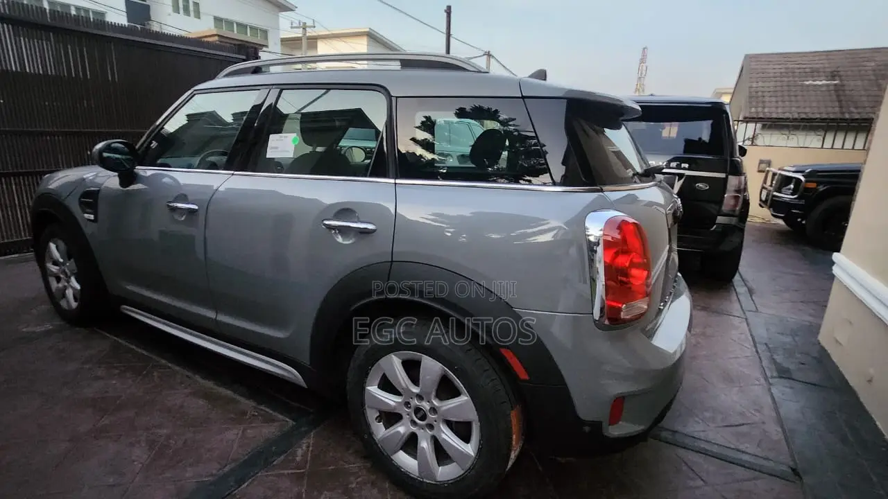 Mini Countryman 2019 Teal