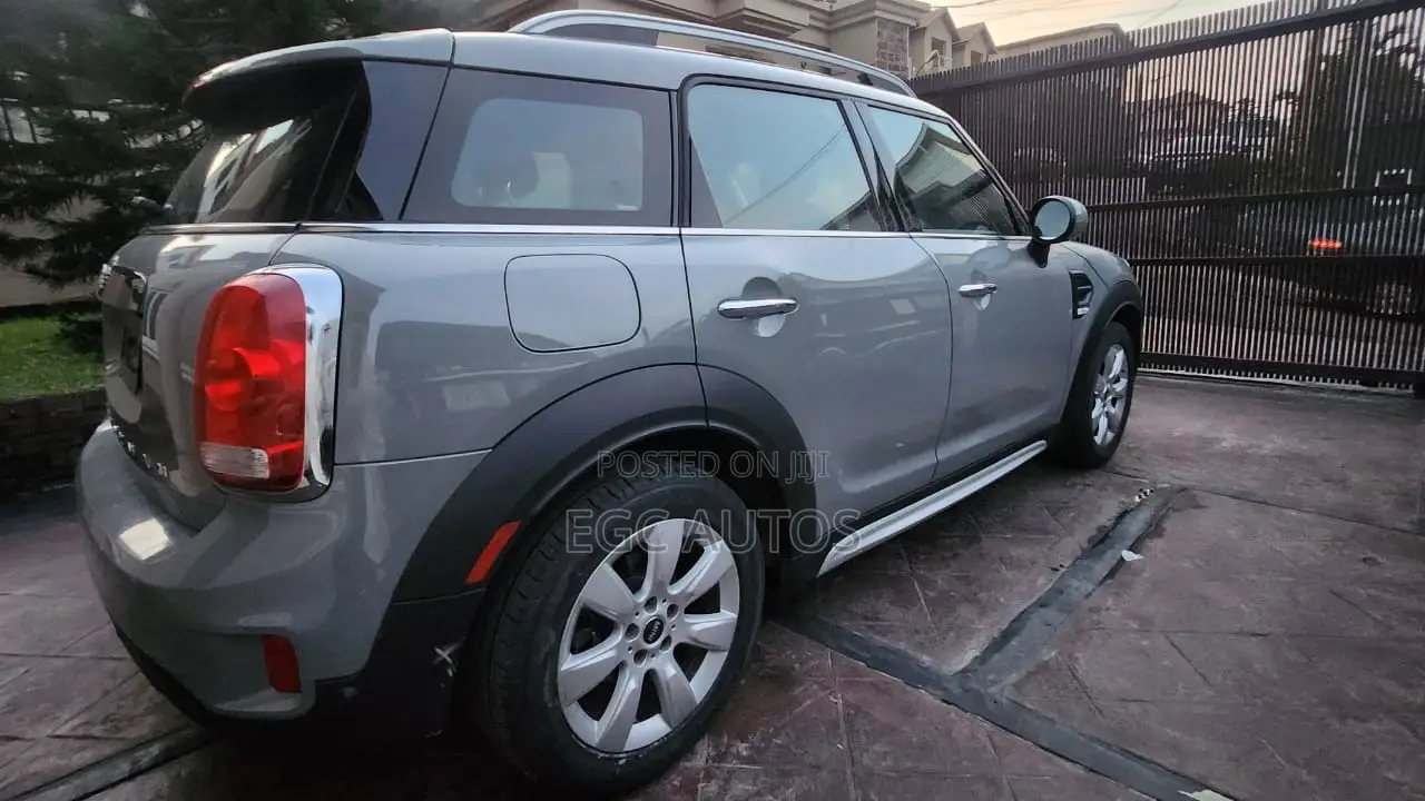Mini Countryman 2019 Teal