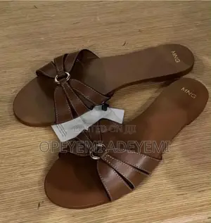 Mang Slippers
