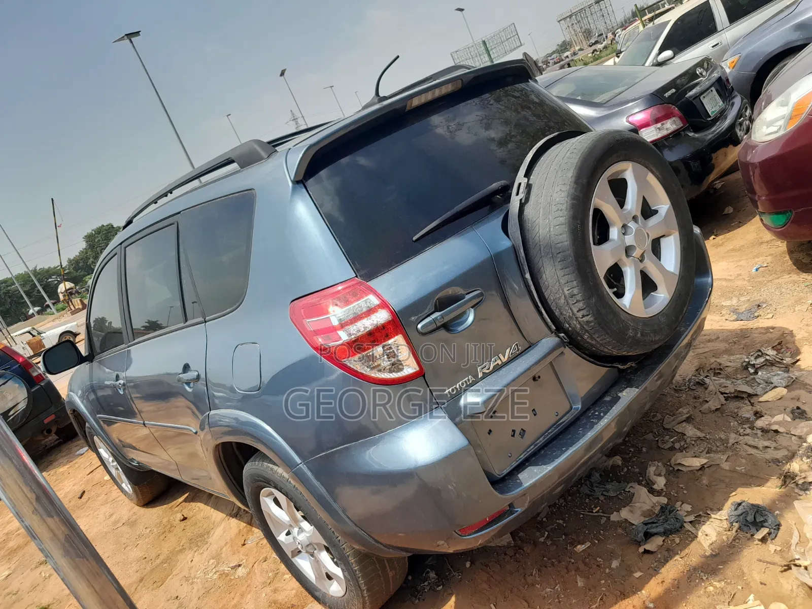 Toyota RAV4 2010 Blue