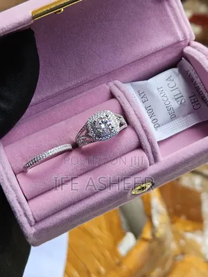 Classic Mossanite Diamond Stone Silver Wedding Ring