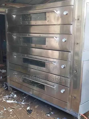 4 Deck Oven