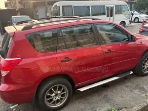 Toyota RAV4 V6 4x4 2007 Red