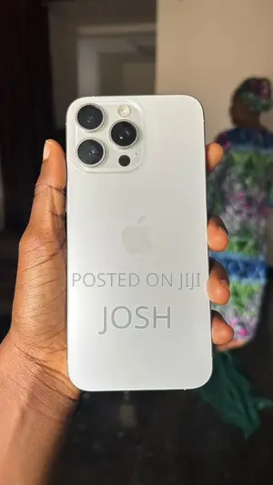 Apple iPhone 15 Pro Max 256 GB Silver