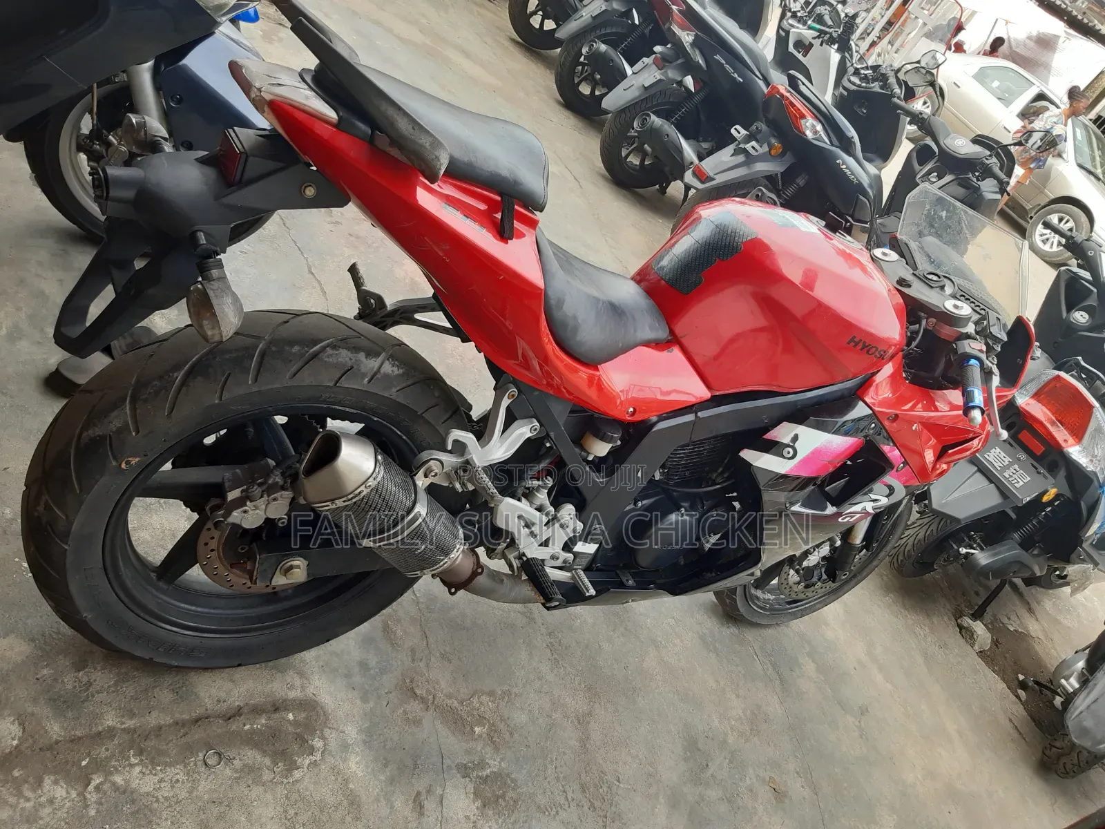 Hyosung GT250R 2010 Red