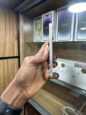 Apple iPhone 12 64 GB White