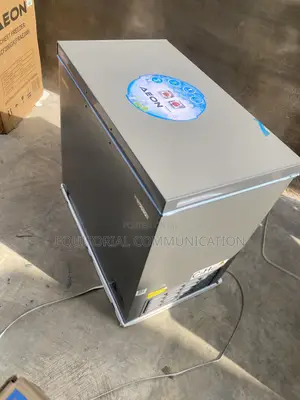 AEON 200L Chest Freezer ACF200K FRAE200 for Frozen Food Storage