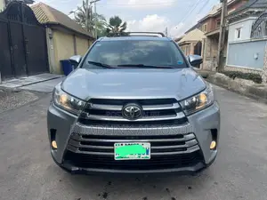 Toyota Highlander 2017 Gray