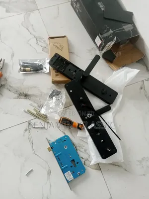 Smart Lock Installer | Fingerprint, Keyless Door & Gate Locks