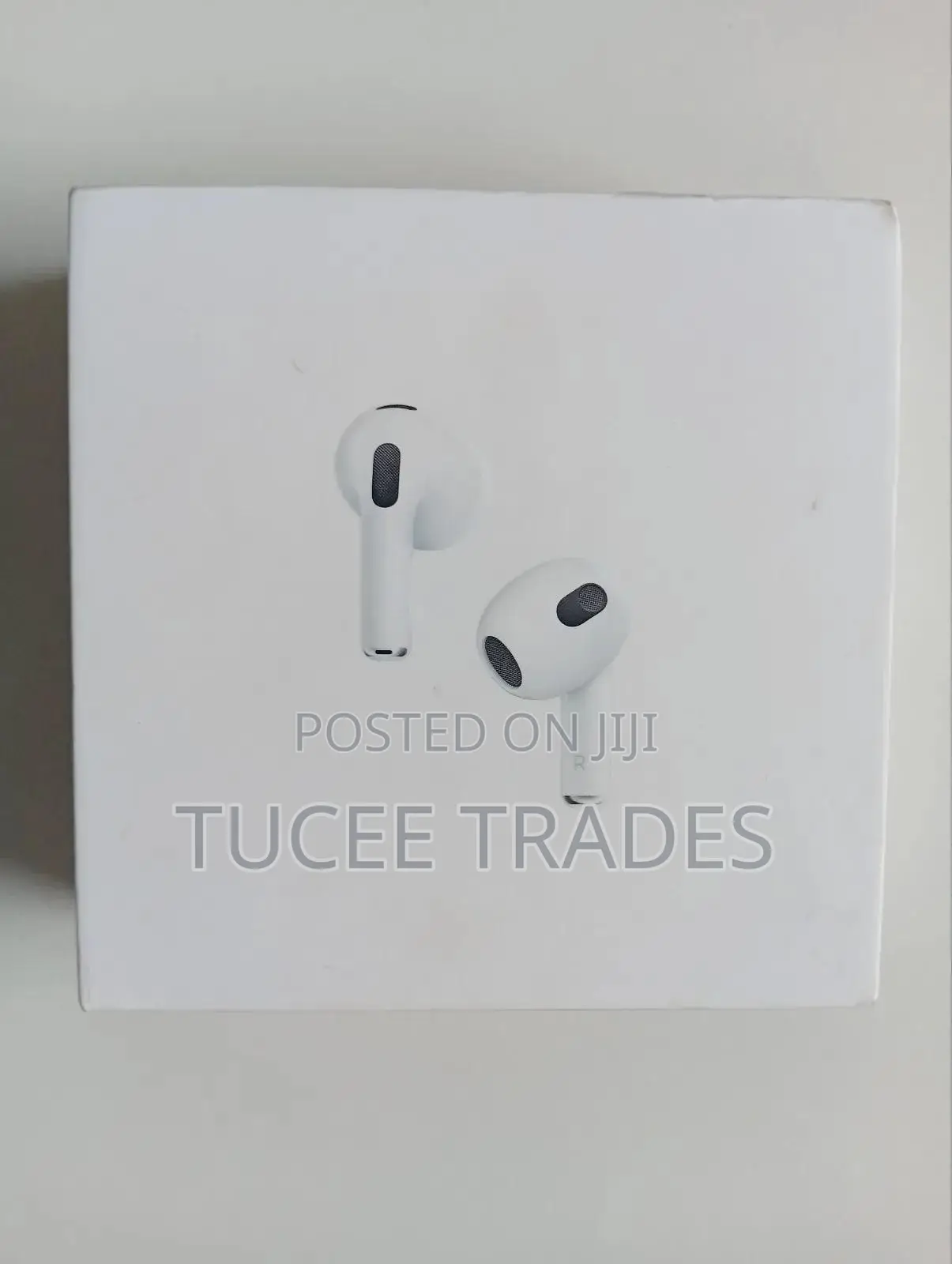 Apple AirPod 3rd Gen With Magsafe Charging Case