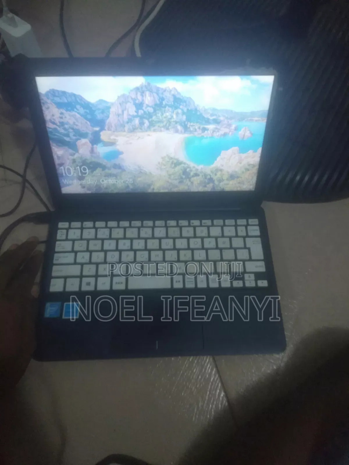Laptop Asus Vivobook E200HA 2GB Intel SSD 32GB