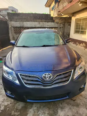 Toyota Camry 2010 Blue