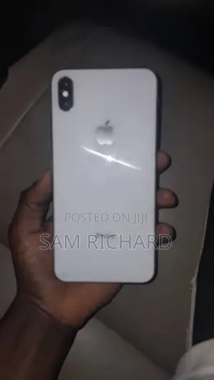 Apple iPhone XS Max 64 GB White