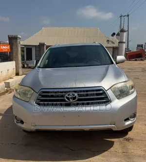 Toyota Highlander Limited 2010 Silver