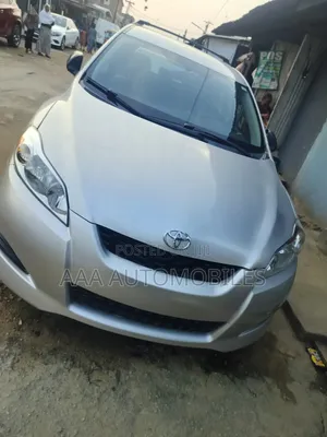Toyota Matrix 2010 Silver