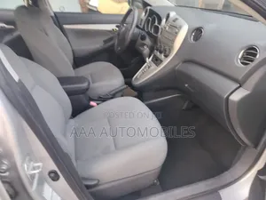 Toyota Matrix 2010 Silver
