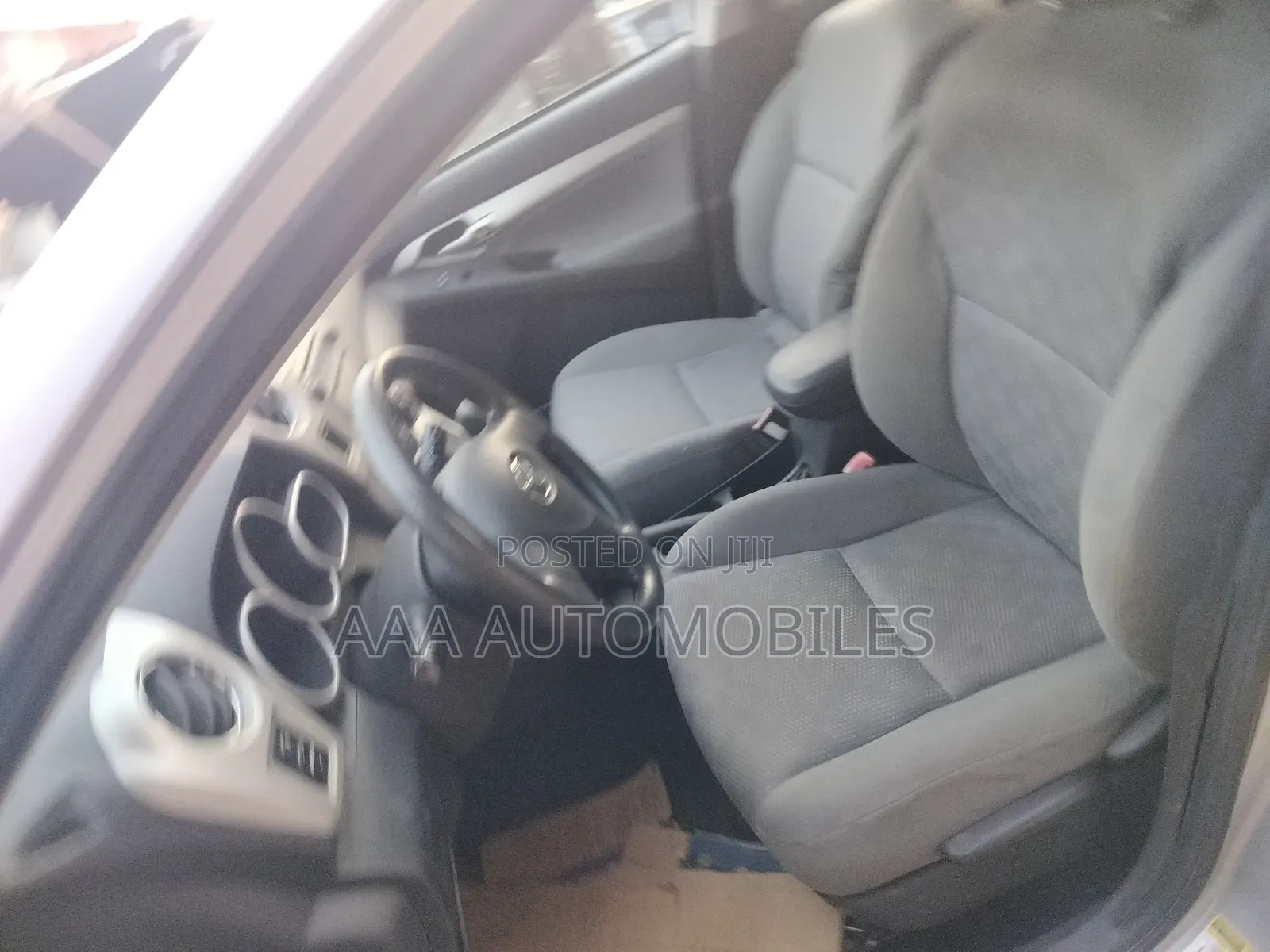Toyota Matrix 2010 Silver