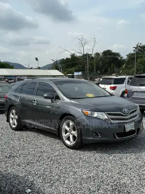 Toyota Venza 2010 Green