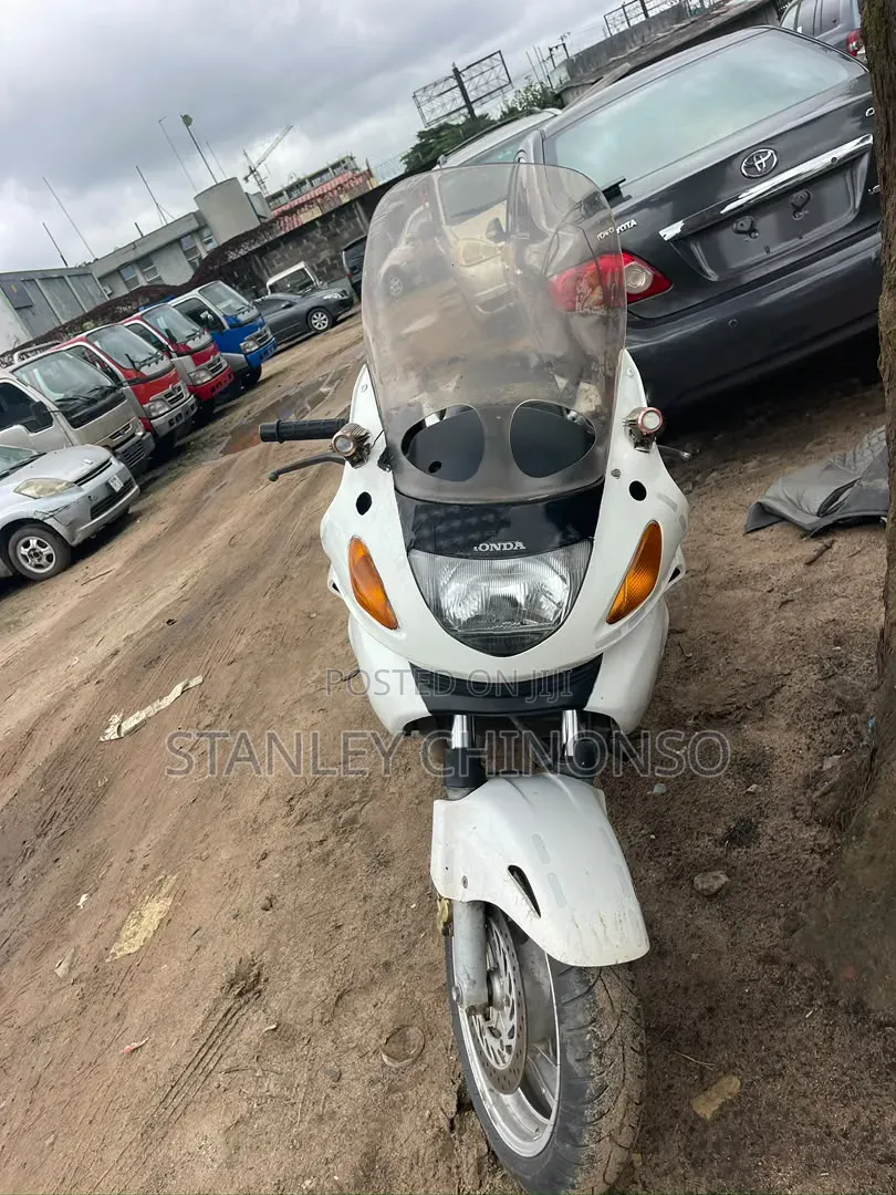 Honda NC700X 2000 White