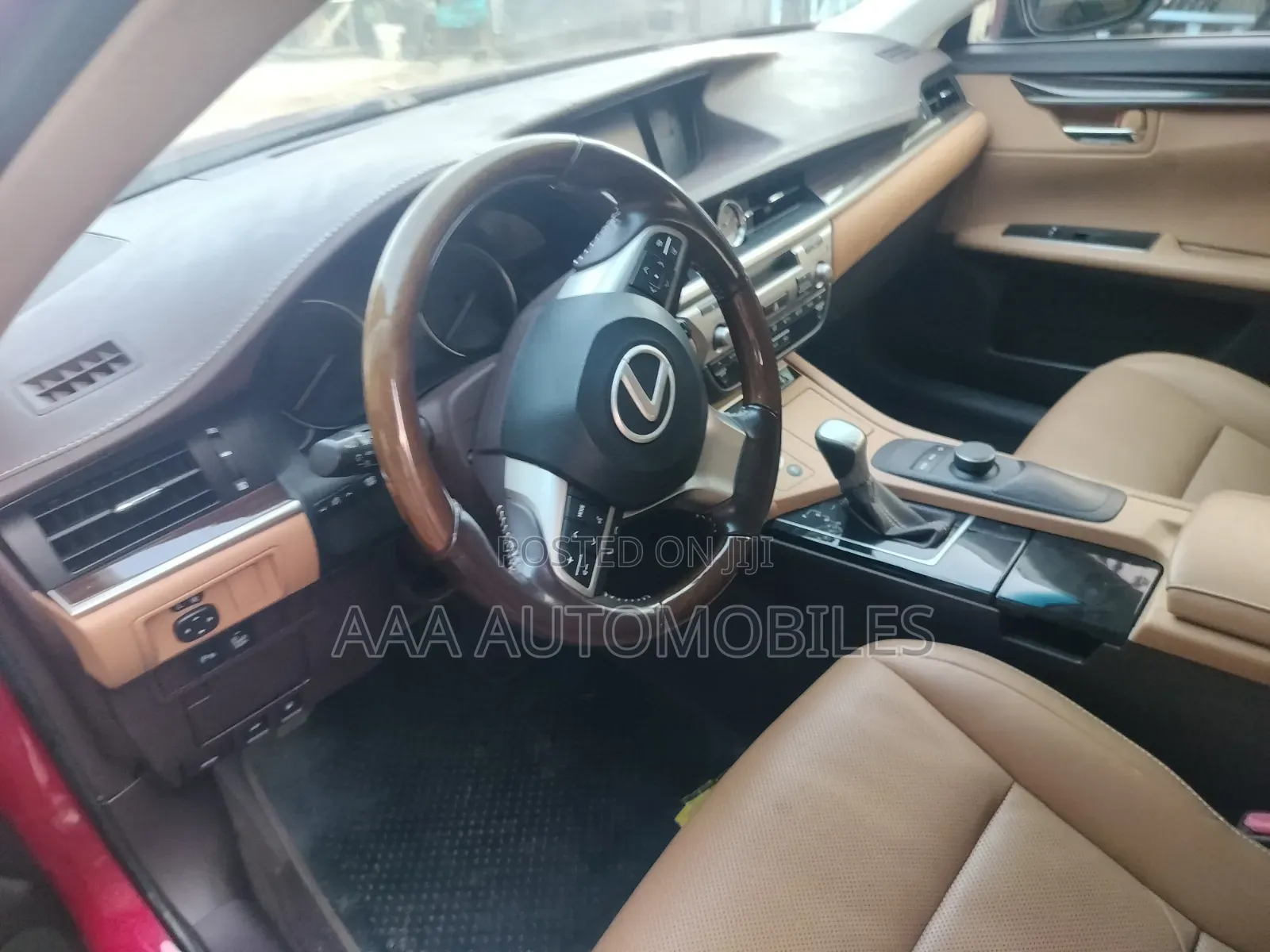 Lexus ES 2016 Red
