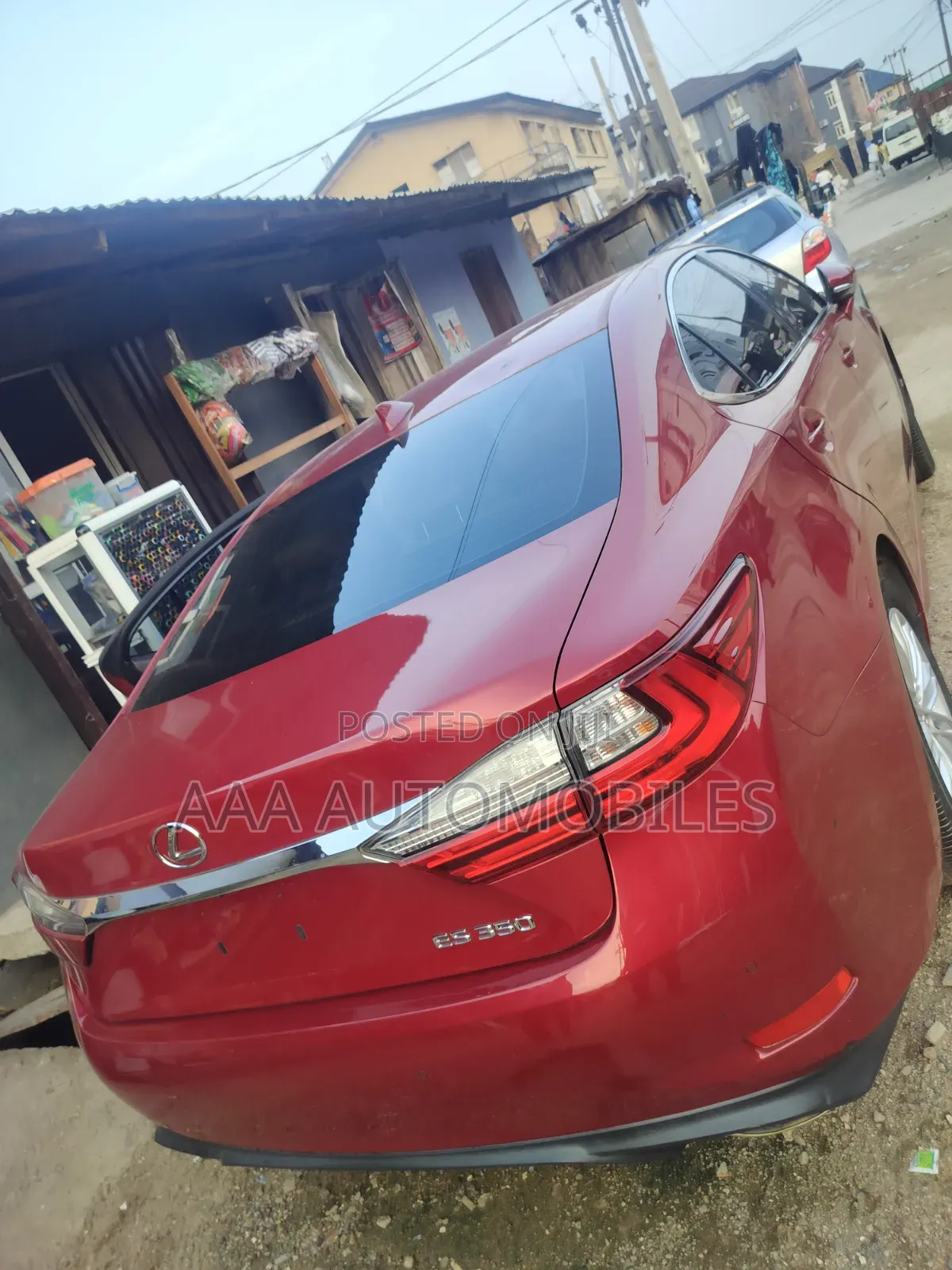 Lexus ES 2016 Red