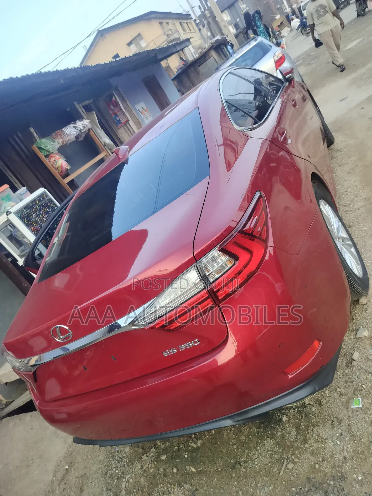 Lexus ES 2016 Red