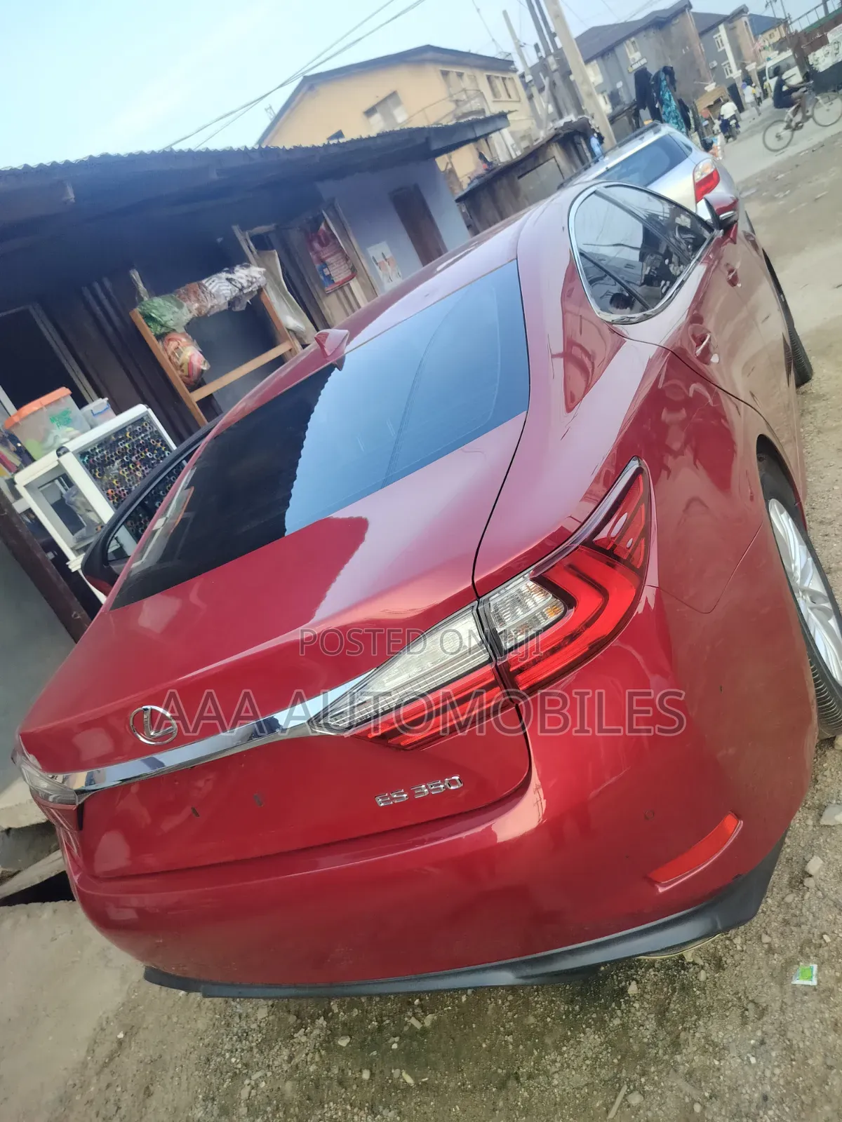 Lexus ES 2016 Red
