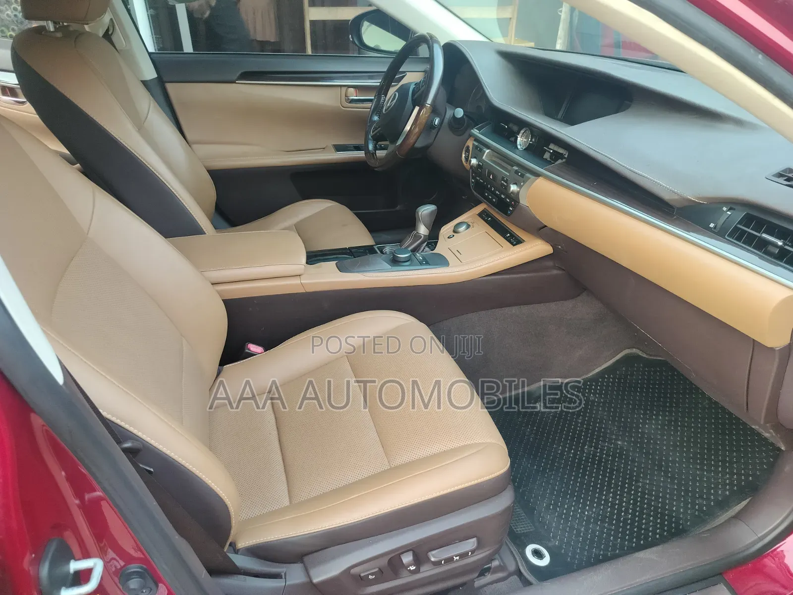 Lexus ES 2016 Red