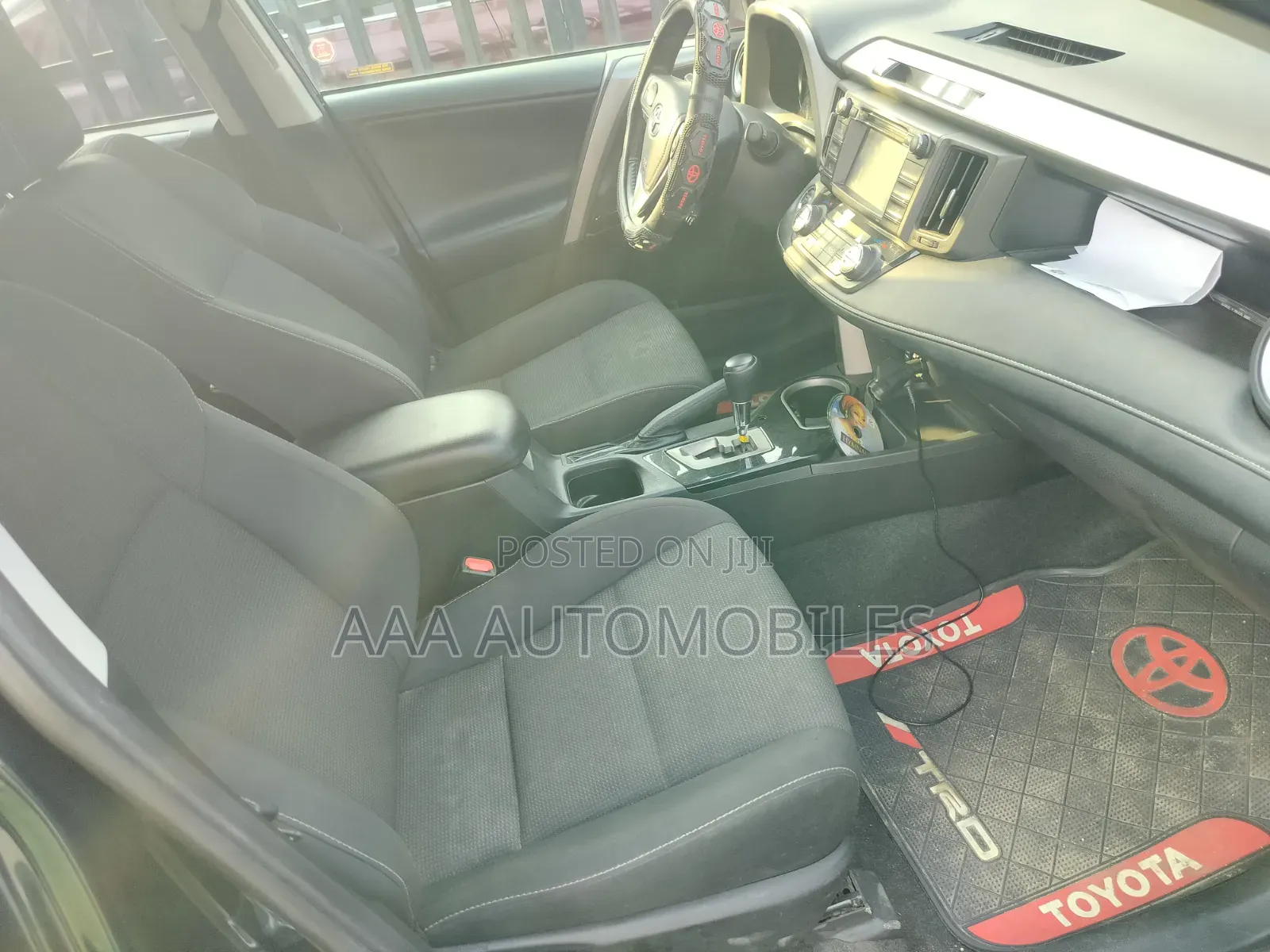 Toyota RAV4 2018 Blue