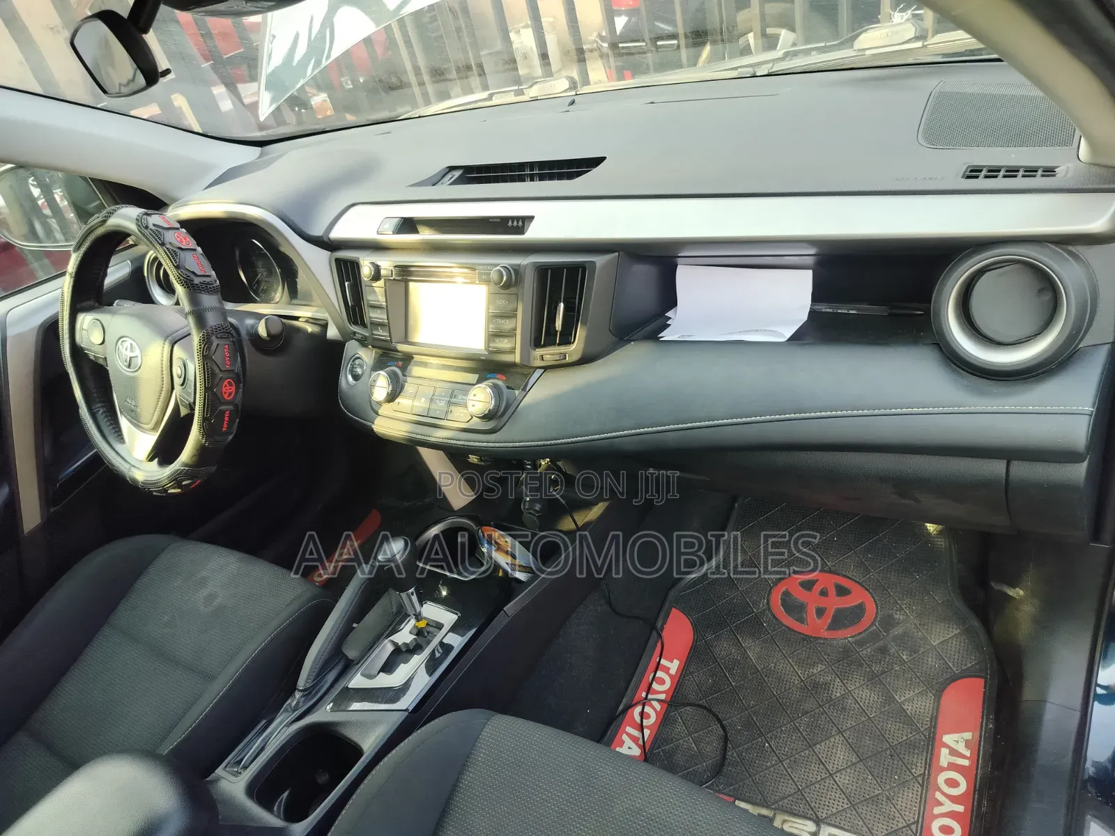 Toyota RAV4 2018 Blue