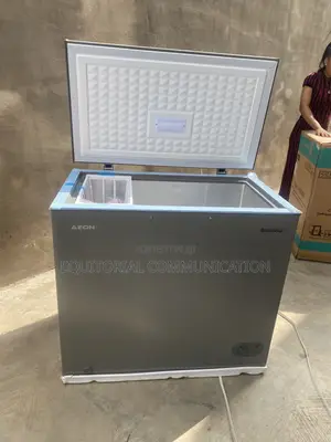 AEON 200L Chest-Type Freezer for Convenient Food Storage