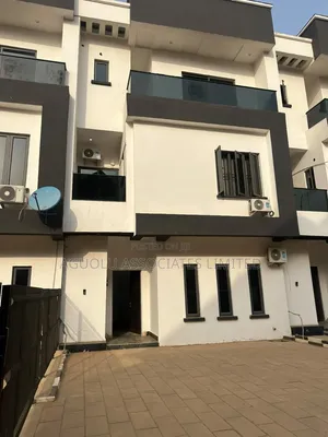4bdrm Townhouse/Terrace in Mabushi for sale