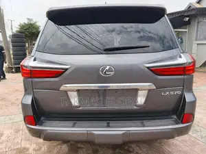 Lexus LX 2016 Gray