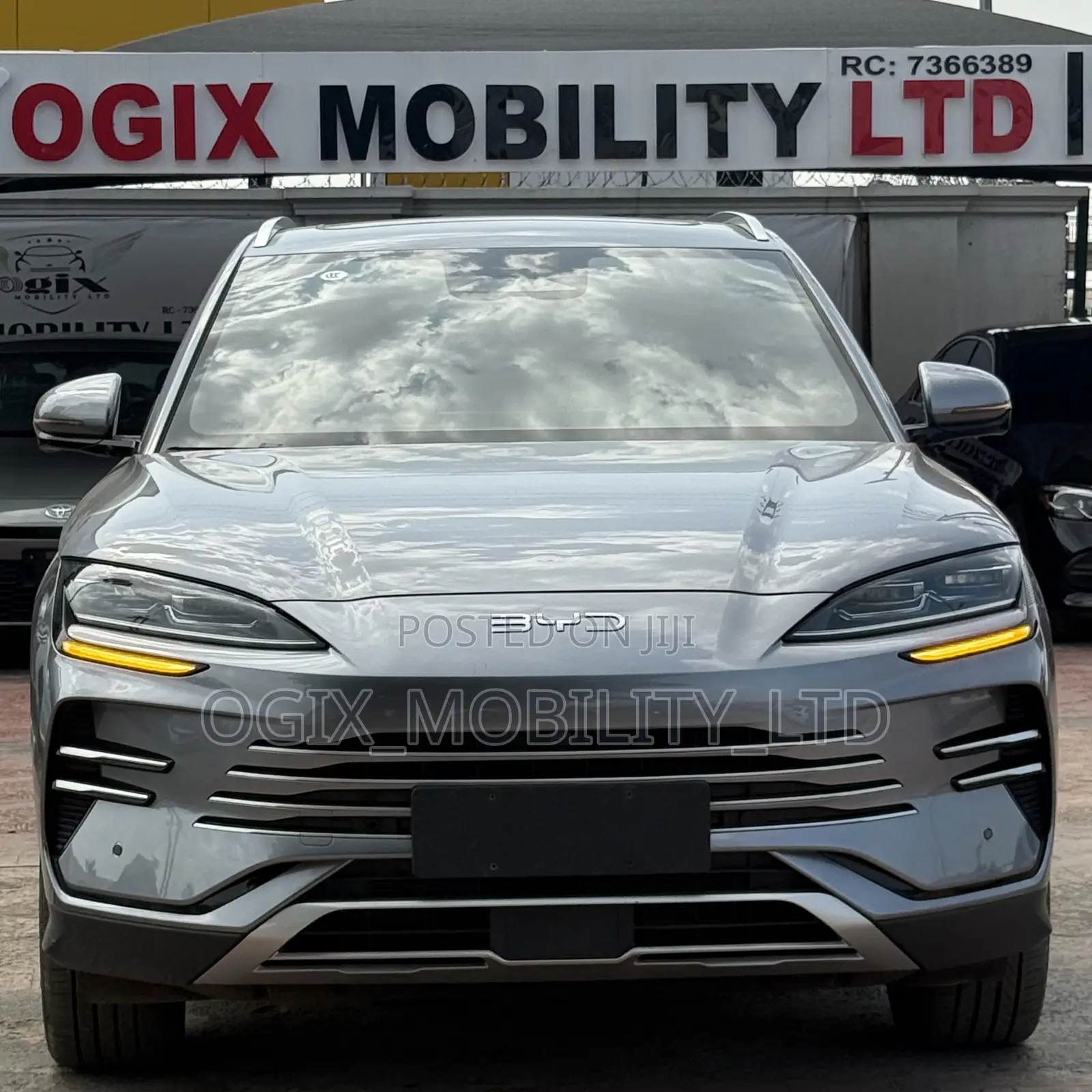New BYD Song Plus 2025 Gray