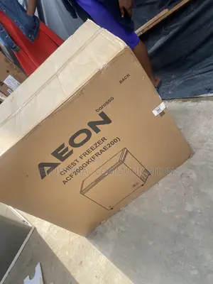 AEON FRAE200 200L Chest Freezer for Daily Food Preservation