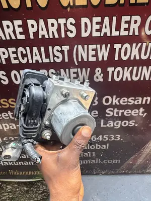 Toyota Camry ABS Control Module 2012-2014