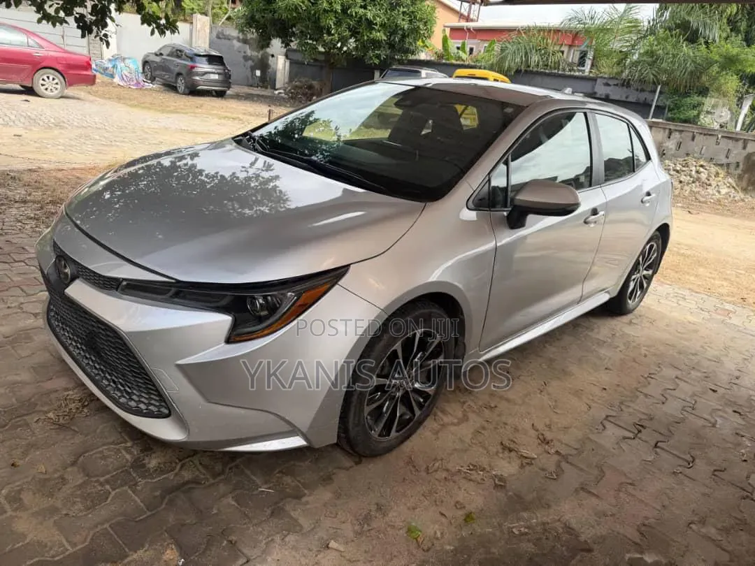Toyota Corolla L 2022 Silver