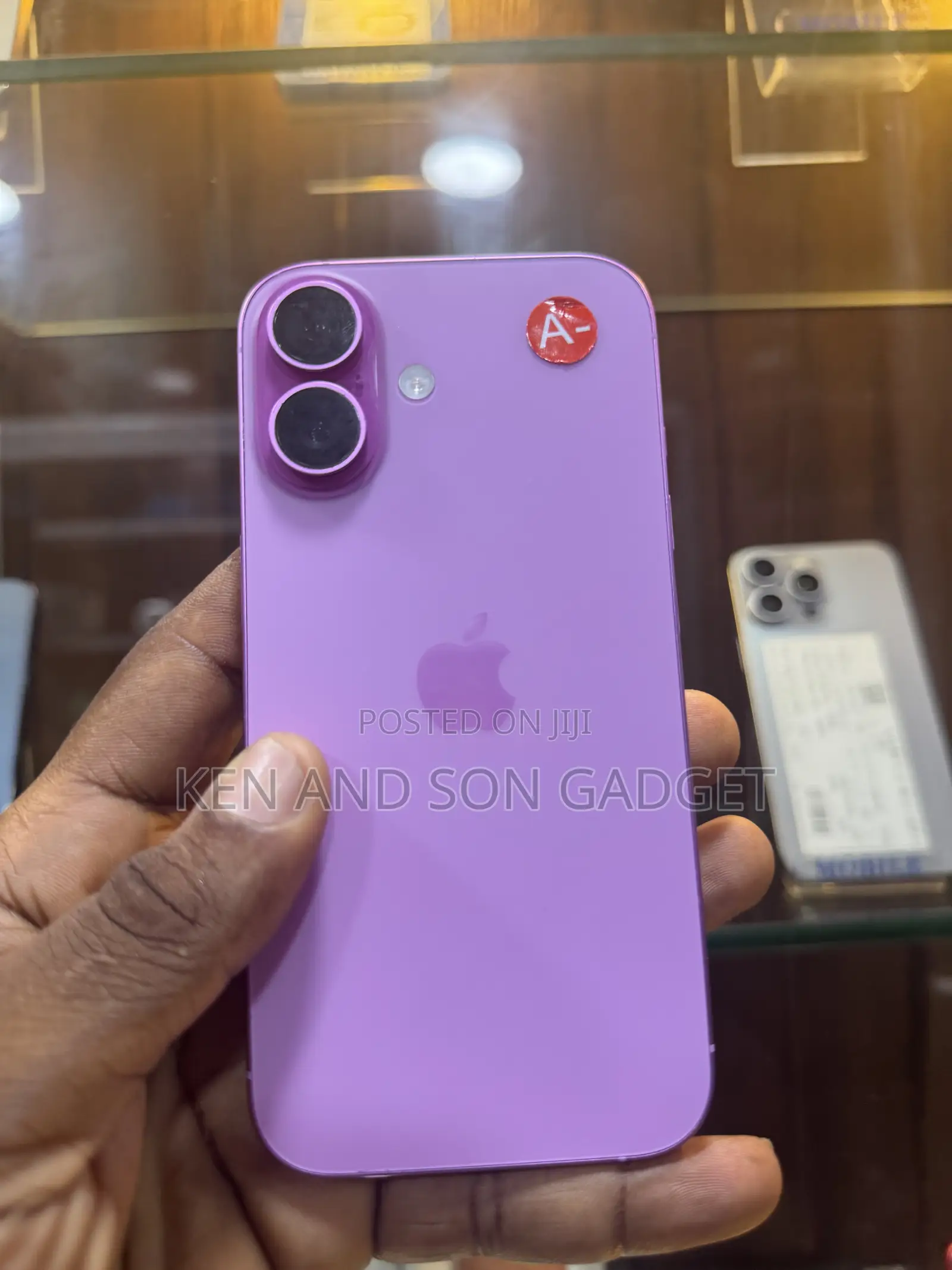 Apple iPhone 16 128 GB Pink