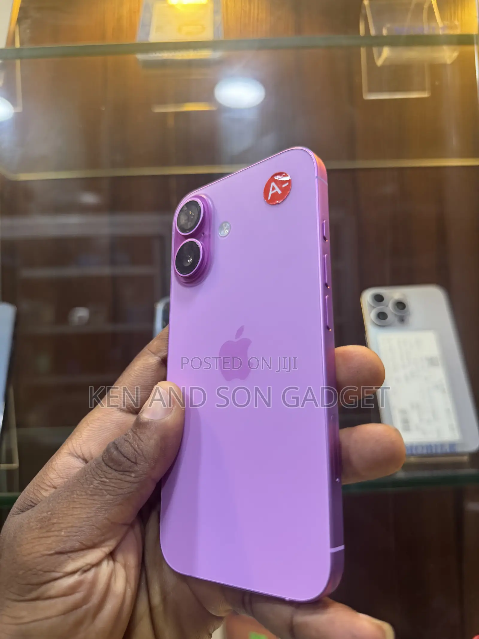 Apple iPhone 16 128 GB Pink