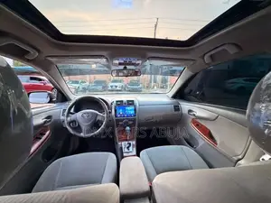Toyota Corolla 2009 Black