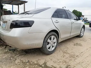 Toyota Camry 2.4 XLE 2008 Silver