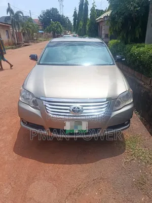 Toyota Avalon Limited Sedan FWD (3.5L 6cyl 6A) 2008 Gold