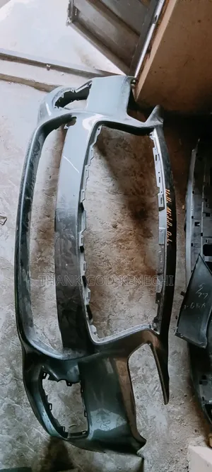Front Bumper Nissan Q80